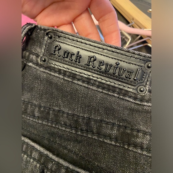 Rock Revival Jean short (Celinda) - Picture 11 of 16